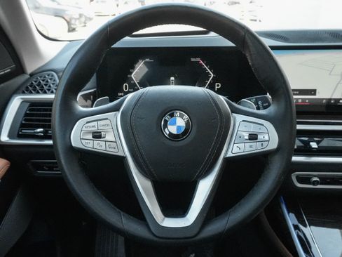 Certified 2024 BMW X7 xDrive40i w/ Executive Package AWD/4WD image 15