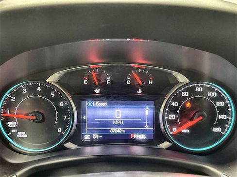 Used 2023 Chevrolet Equinox LT image 12