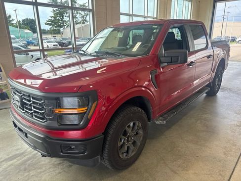 Used 2025 Ford F150 STX w/ Equipment Group 201A FX4 AWD/4WD image 4