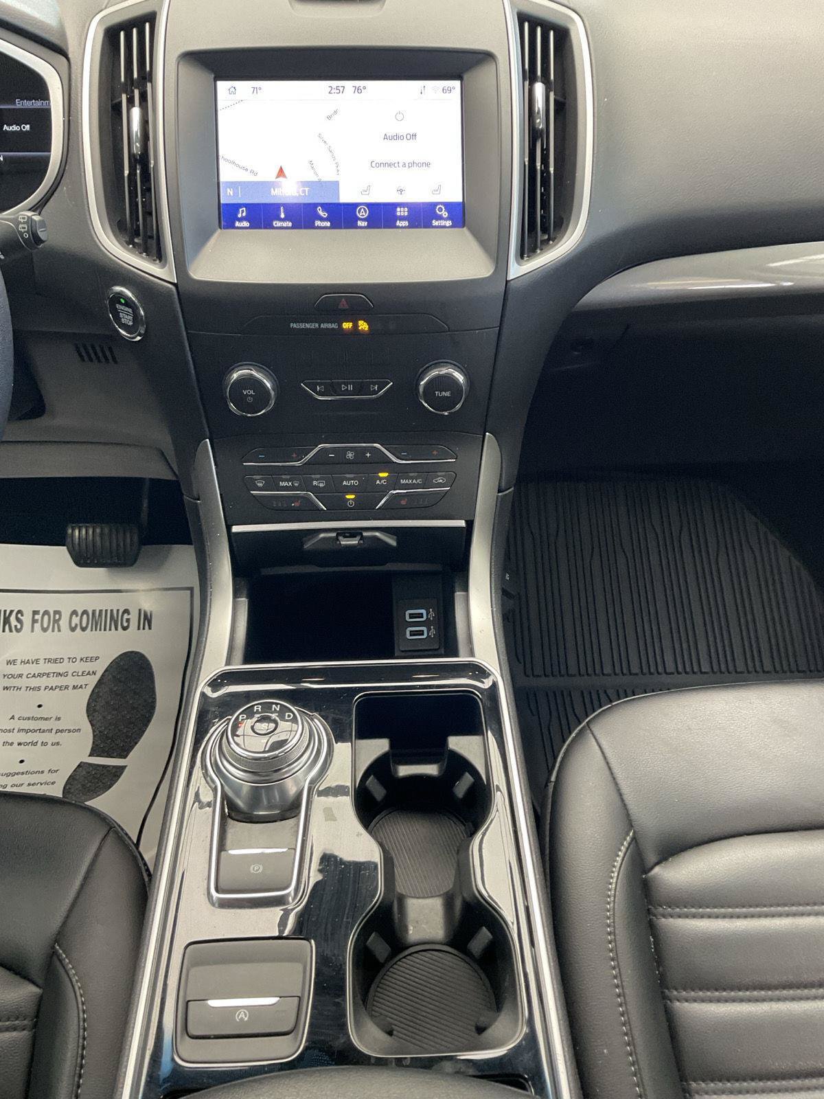 Used 2020 Ford Edge SEL w/ Cold Weather Package AWD/4WD image 15