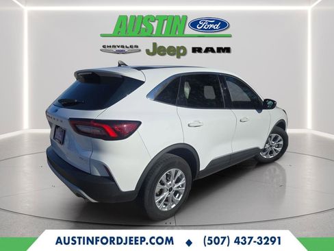 Certified 2023 Ford Escape Active image 5