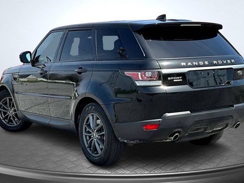 Used 2017 Land Rover Range Rover Sport SE AWD/4WD image 4
