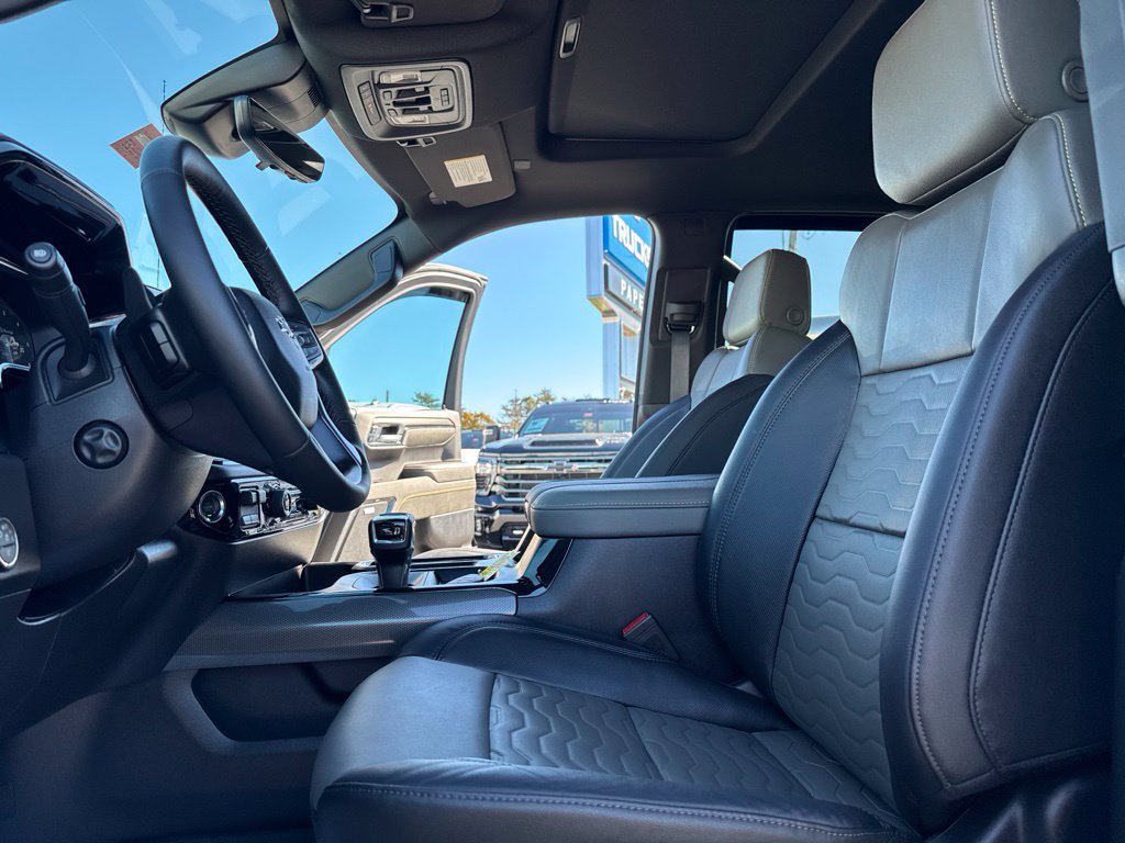 Used 2026 Chevrolet Silverado 1500 ZR2 AWD/4WD image 18