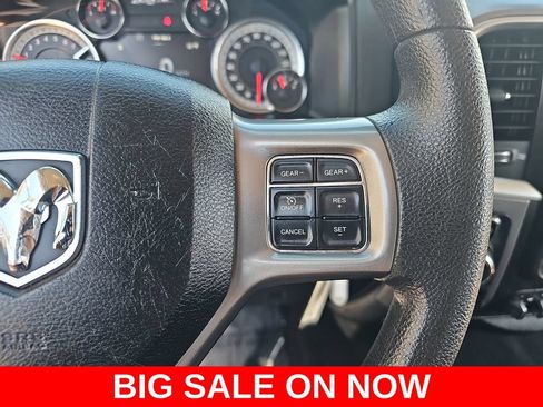 Used 2022 RAM 1500 Classic SLT w/ Electronics Group AWD/4WD image 17