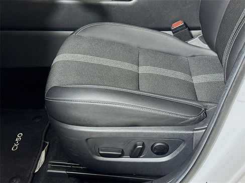 Certified 2025 MAZDA CX-50 AWD 2.5 S w/ Preferred Package image 17