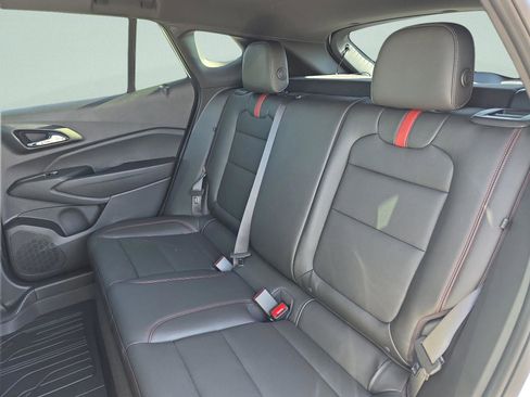 New 2026 Chevrolet Trax RS w/ Sunroof Package image 27