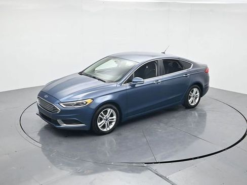 Used 2018 Ford Fusion SE image 39