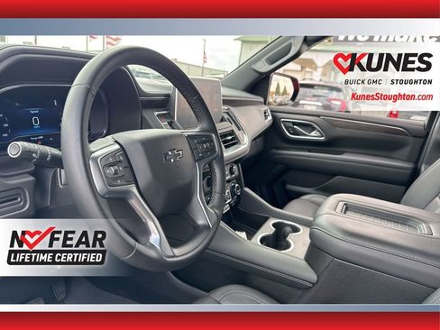 Used 2024 Chevrolet Tahoe Z71 image 23