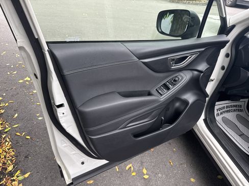 Used 2022 Subaru Forester Premium image 15