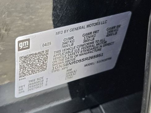 Used 2025 Chevrolet Tahoe LT AWD/4WD image 31