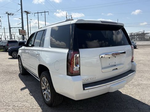 Used 2016 GMC Yukon Denali w/ Open Road Package RWD image 10
