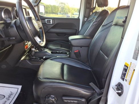 Used 2021 Jeep Wrangler Unlimited Rubicon 4xe w/ Dual Top Group image 11