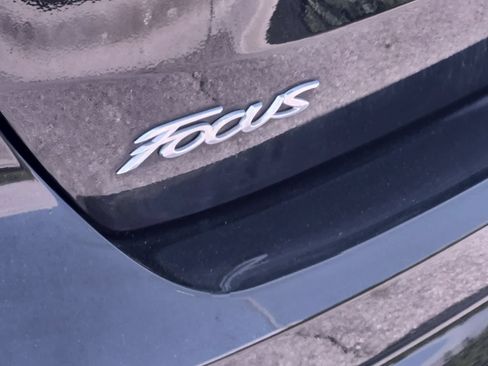 Used 2017 Ford Focus RS AWD/4WD image 13