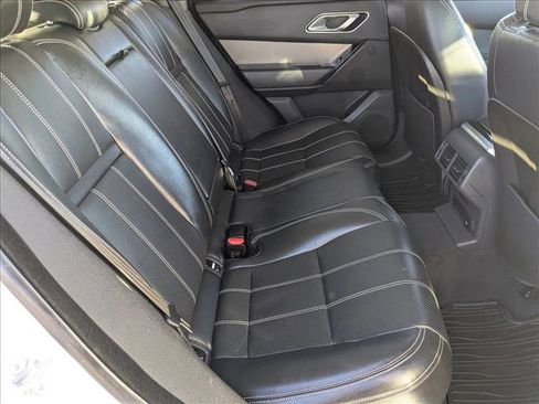 Used 2018 Land Rover Range Rover Velar S image 21