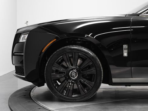 Used 2022 Rolls-Royce Ghost image 47