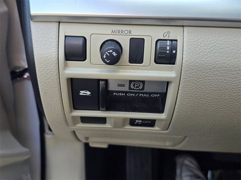 Used 2013 Subaru Outback 2.5i Premium w/ All-Weather Pkg image 23