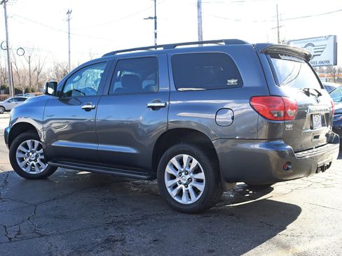 Used 2017 Toyota Sequoia Platinum image 10
