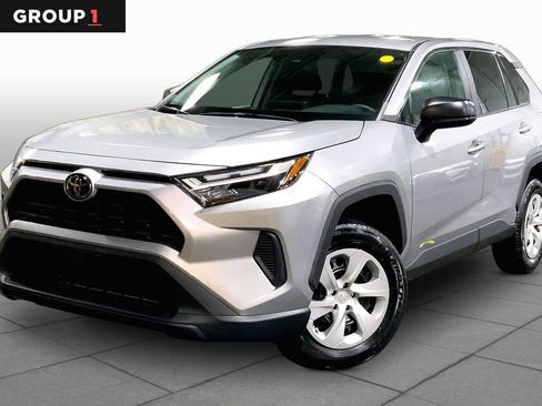 Used 2023 Toyota RAV4 LE AWD/4WD image 1