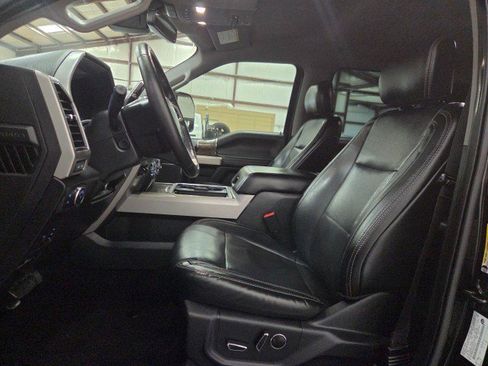 Used 2019 Ford F250 Lariat w/ Lariat Ultimate Package image 69