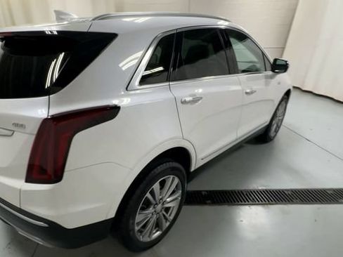 Certified 2024 Cadillac XT5 Premium Luxury FWD image 8