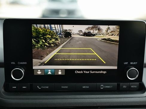 Used 2023 Honda Accord EX image 36