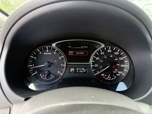 Used 2015 Nissan Altima 2.5 SV FWD image 14