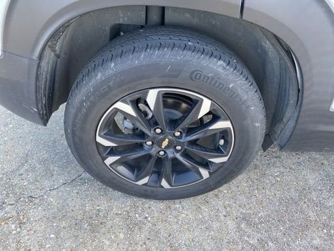 Used 2023 Chevrolet TrailBlazer LT image 7