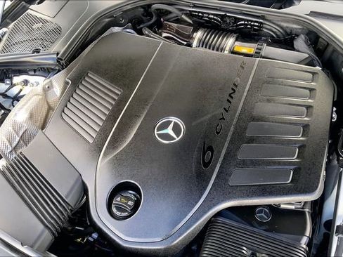 Used 2022 Mercedes-Benz S 500 4MATIC image 33