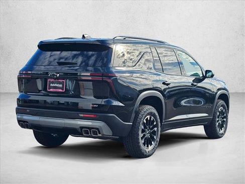 New 2026 Chevrolet Traverse Z71 w/ Driver Confidence Package AWD/4WD image 2