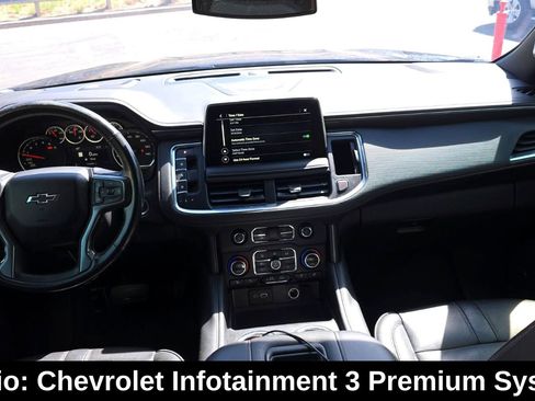 Used 2021 Chevrolet Suburban RST w/ Luxury Package RWD image 10