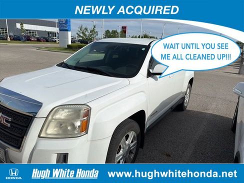 Used 2014 GMC Terrain SLE FWD image 1