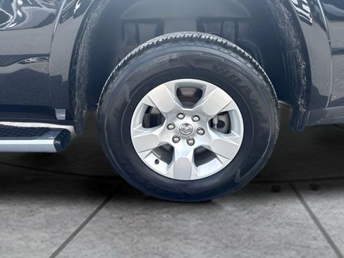 Used 2025 RAM 1500 Big Horn AWD/4WD image 24