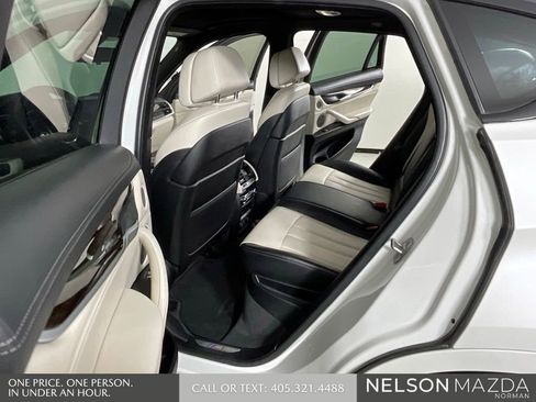 Used 2017 BMW X6 xDrive35i image 12