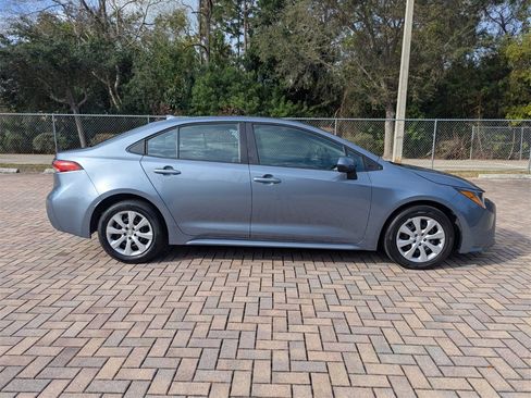 Certified 2024 Toyota Corolla LE image 12