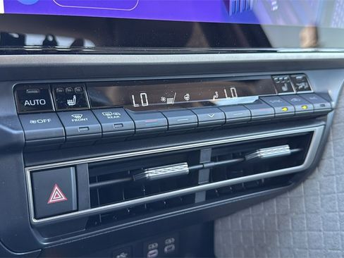 New 2026 Toyota Camry XLE image 25