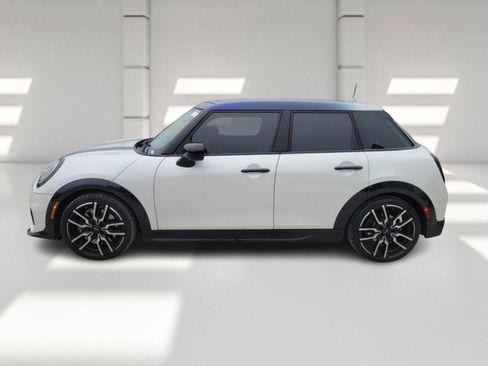 Used 2025 MINI Cooper S image 4