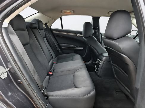 Used 2019 Chrysler 300 Touring w/ Sport Appearance Package RWD image 24