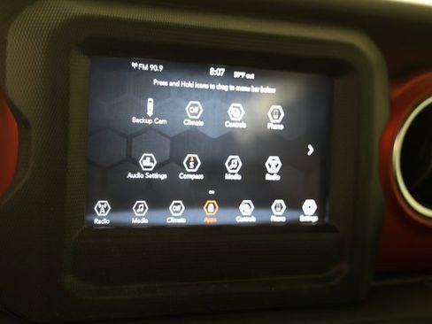 Used 2021 Jeep Wrangler Unlimited Rubicon w/ Xtreme Recon 35" Tire Package image 11