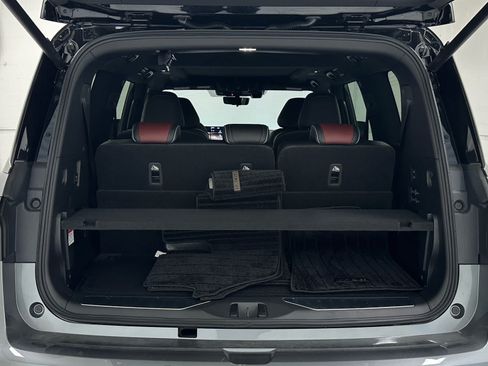 Used 2026 INFINITI QX80 Autograph w/ Premium Cargo Package AWD/4WD image 45