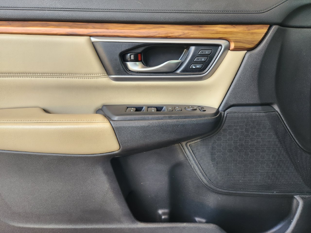 Used 2019 Honda CR-V EX-L image 22