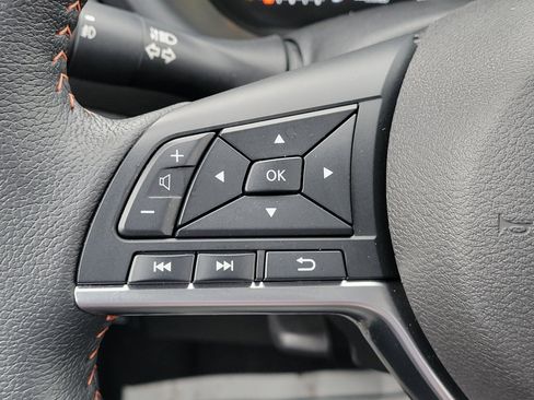 Used 2023 Nissan Kicks SR w/ SR Premium Package image 22