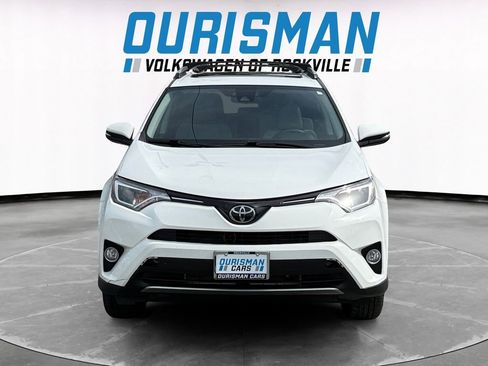 Used 2018 Toyota RAV4 XLE w/ Plus Extra Value Package AWD/4WD image 8