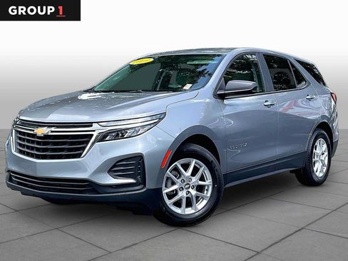 Used 2023 Chevrolet Equinox LS w/ LS Convenience Package FWD image 1