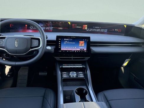 New 2026 Lincoln Nautilus Premier w/ Equipment Group 102A AWD/4WD image 17