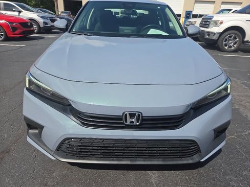 Used 2024 Honda Civic EX image 9