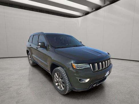 Used 2017 Jeep Grand Cherokee Limited 75th Anniversary image 7