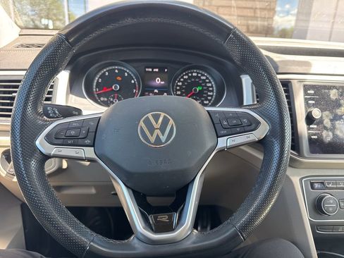 Used 2021 Volkswagen Atlas SE w/ Panoramic Sunroof Package image 8