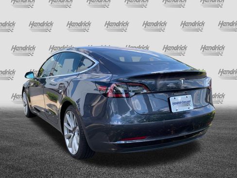 Used 2018 Tesla Model 3 Mid Range RWD image 8