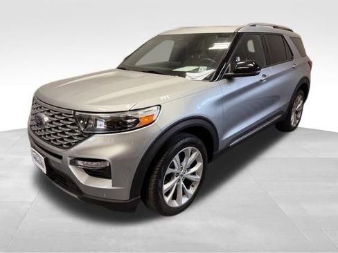 Used 2023 Ford Explorer Platinum w/ Technology Package AWD/4WD image 1