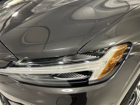 Certified 2023 Volvo S60 B5 Core w/ Climate Package image 7